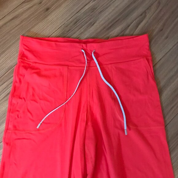 Lululemon Groove High Rise Casual or Yoga Flared Pant Size L - Picture 2 of 4